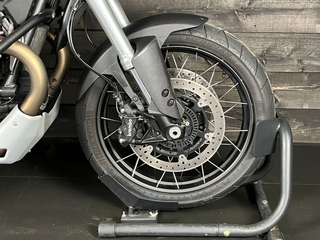 moto-guzzi - v-85-tt