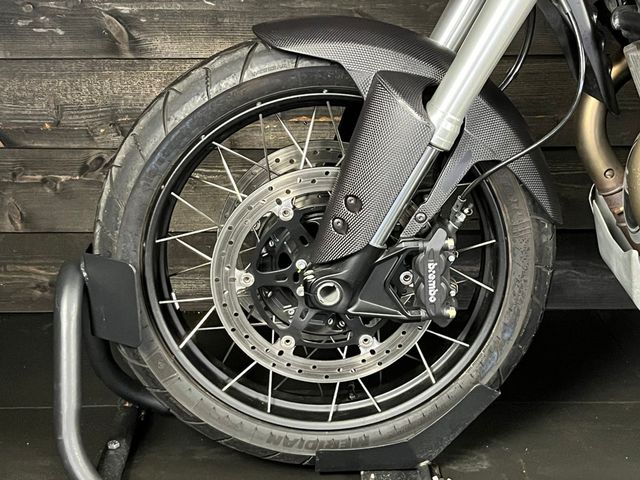 moto-guzzi - v-85-tt