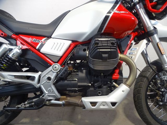 moto-guzzi - v-85-tt
