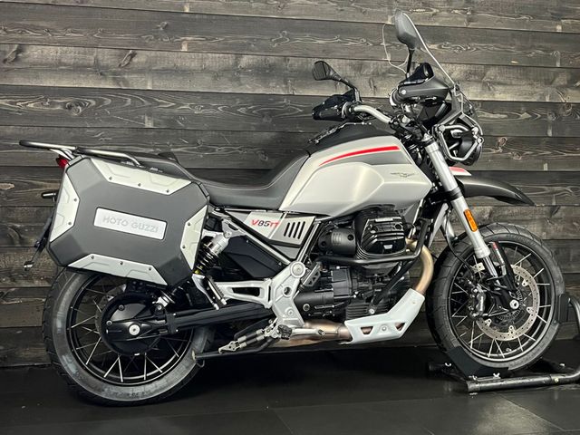 moto-guzzi - v-85-tt-travel