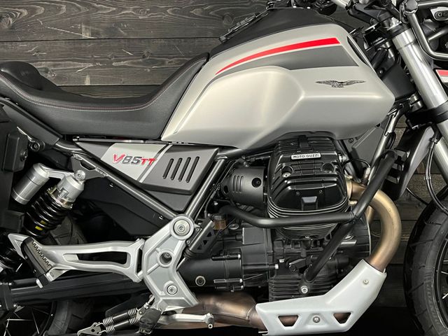 moto-guzzi - v-85-tt-travel