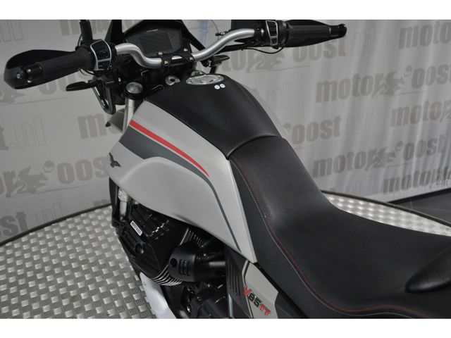moto-guzzi - v-85-tt-travel-850