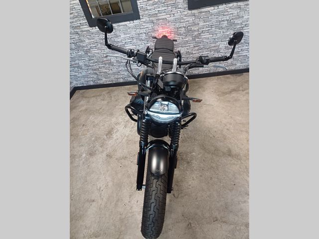 moto-guzzi - v-9-bobber