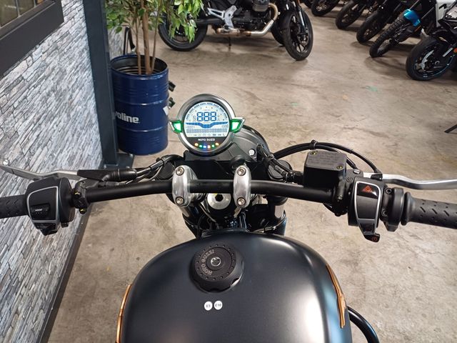 moto-guzzi - v-9-bobber