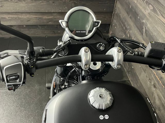 moto-guzzi - v-9-bobber-special-edition