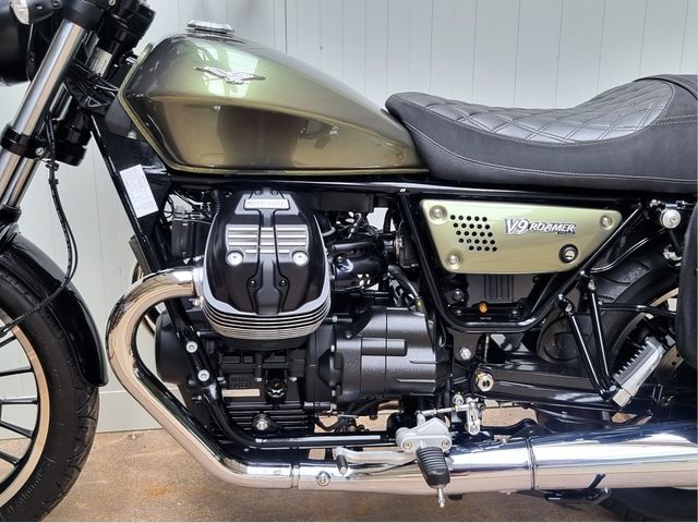 moto-guzzi - v-9-roamer