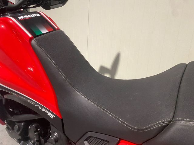 moto-morini - x-cape-650-abs-gold-wheel