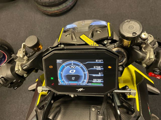 mv-agusta - brutale-1000-rr