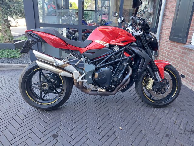 mv-agusta - brutale-1090-r