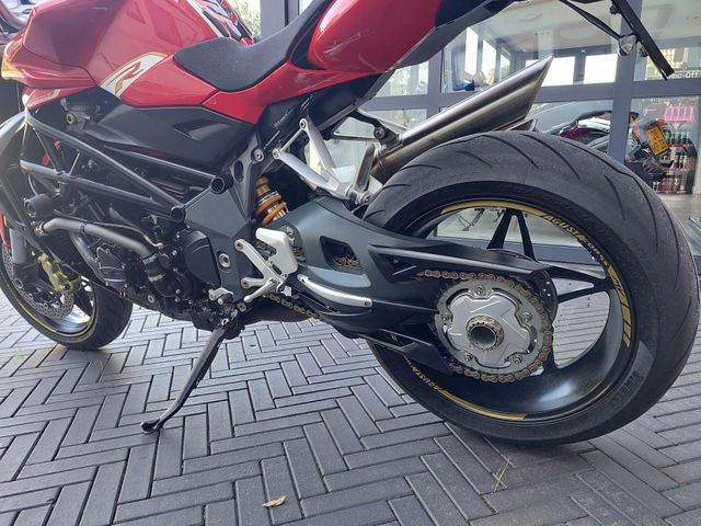 mv-agusta - brutale-1090-r