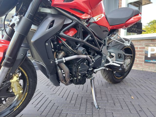 mv-agusta - brutale-1090-r