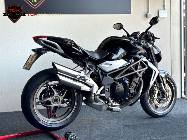 mv-agusta - brutale-990-r