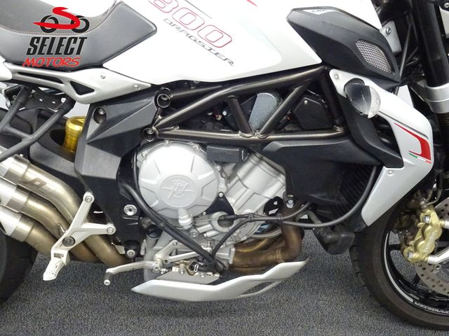 mv-agusta - dragster-800