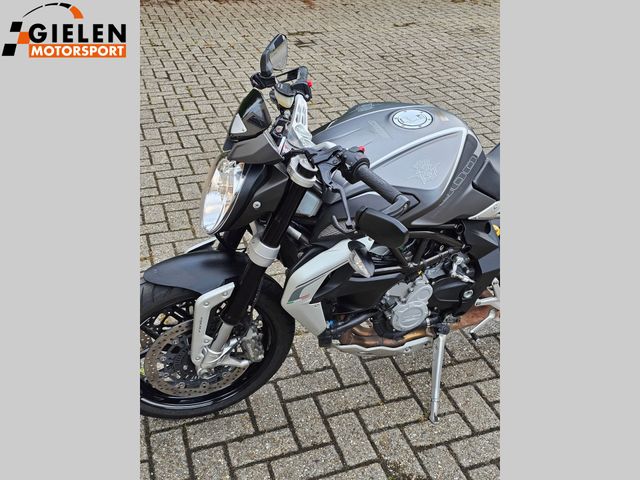 mv-agusta - dragster-800