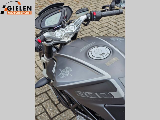 mv-agusta - dragster-800