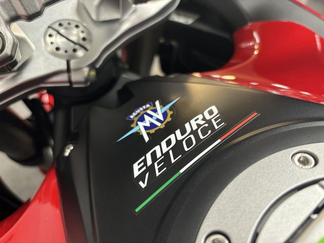 mv-agusta - enduro-veloce