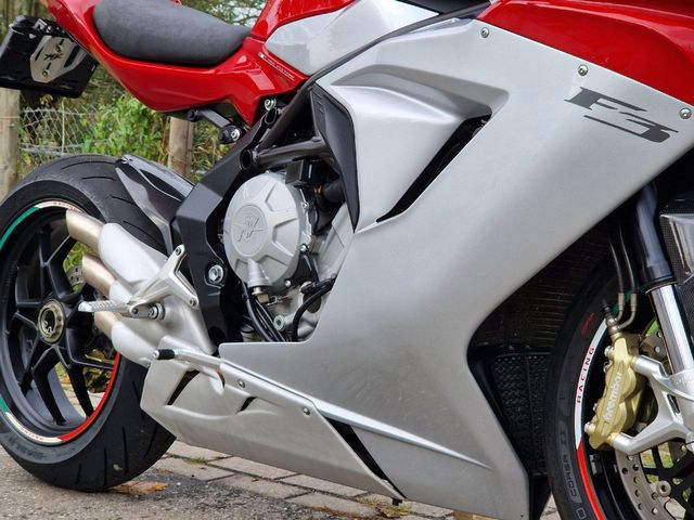 mv-agusta - f3-675