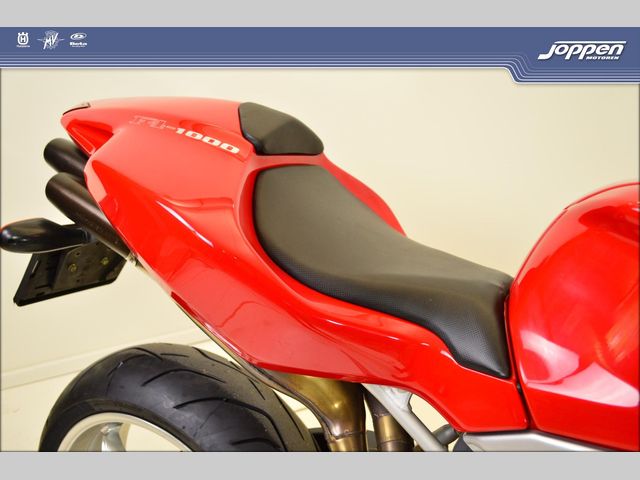 mv-agusta - f4-1000