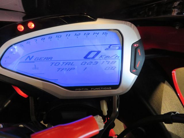 mv-agusta - f4-1000