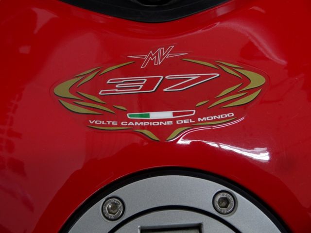 mv-agusta - rivale-800