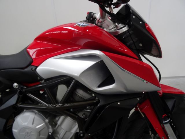 mv-agusta - rivale-800