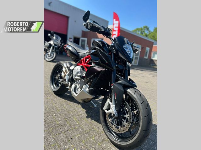 mv-agusta - rivale-800