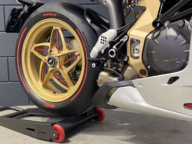 mv-agusta - superveloce-1000-oro