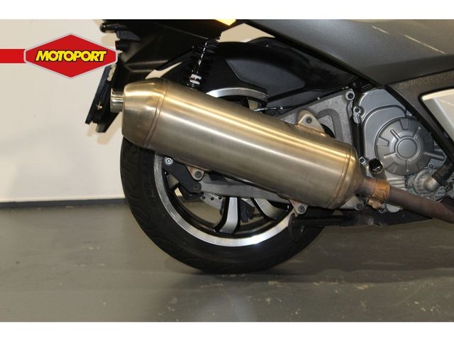 peugeot - metropolis-400