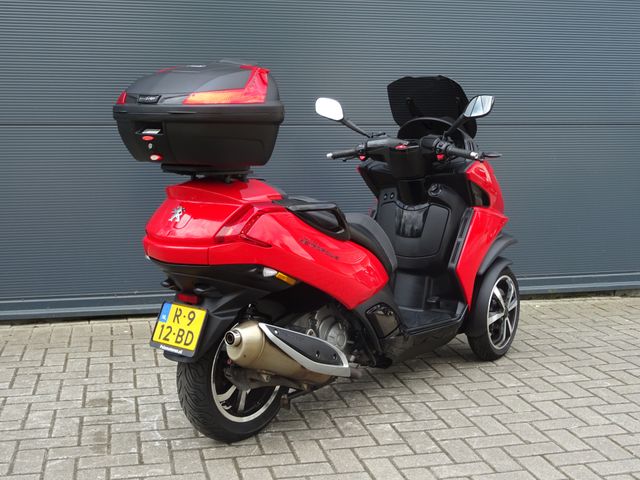 peugeot - metropolis-400