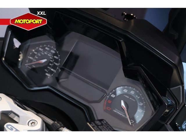 peugeot - metropolis-400