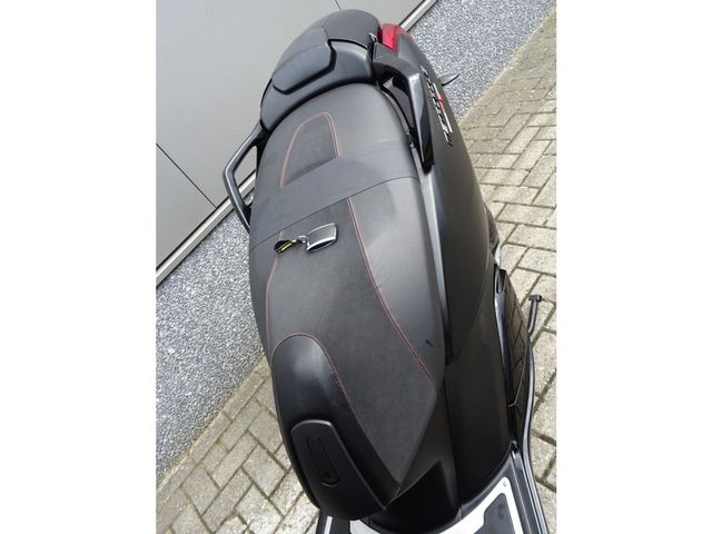 peugeot - metropolis-400-rxr