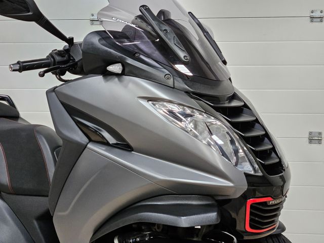 peugeot - metropolis-rs
