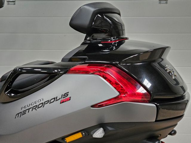 peugeot - metropolis-rs