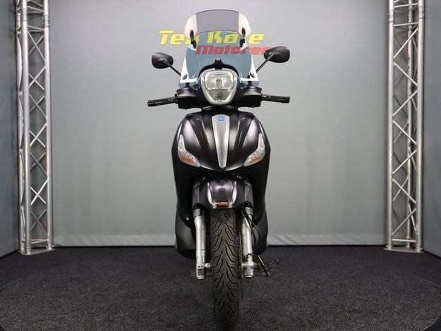 piaggio - beverly-350-sport