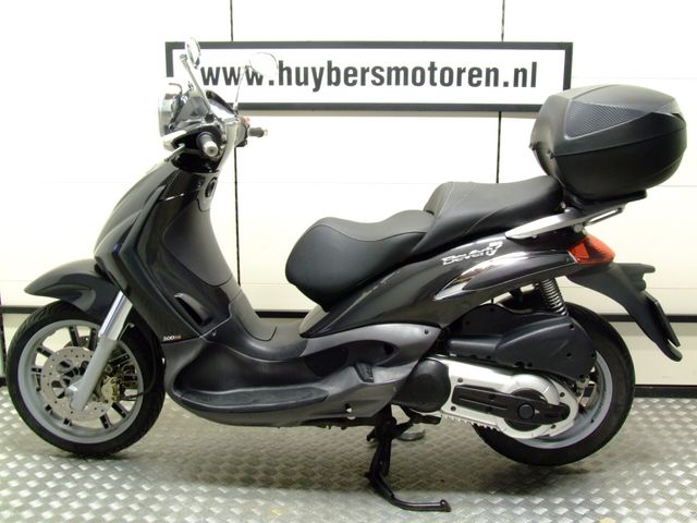 piaggio - beverly-500