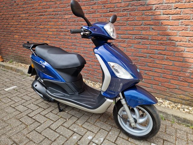 piaggio - fly-125