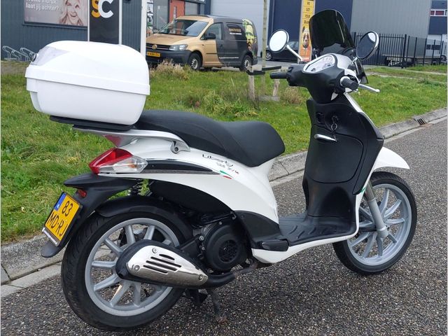 piaggio - liberty-125