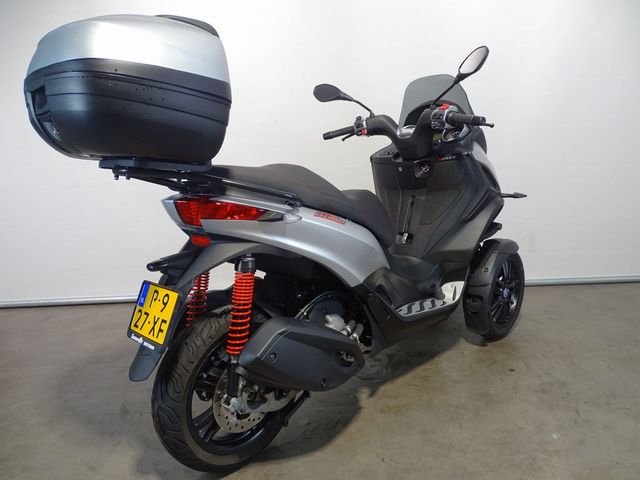 piaggio - mp3-300-abs-sport