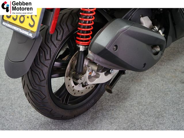 piaggio - mp3-300-hpe