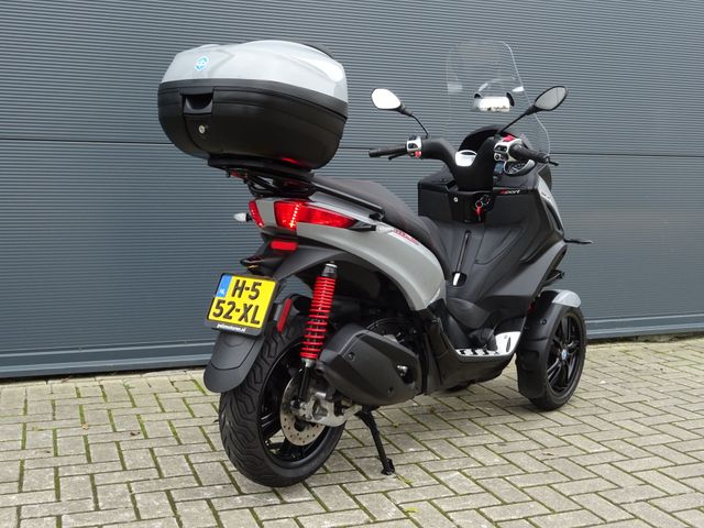 piaggio - mp3-300-hpe-sport