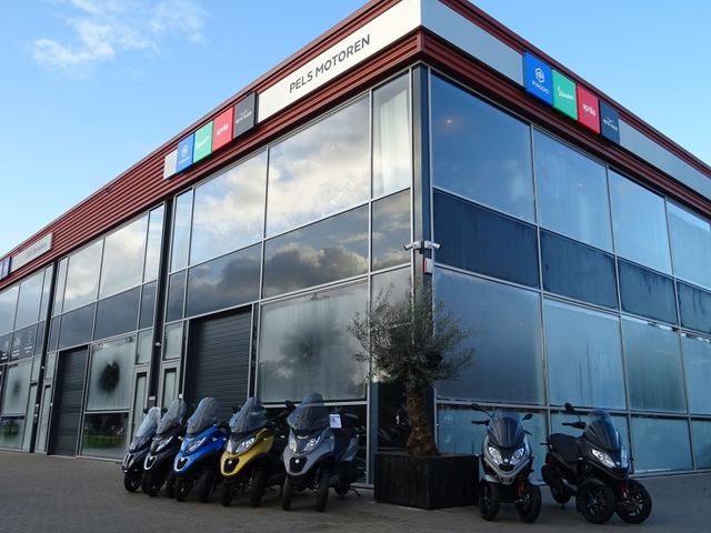 piaggio - mp3-300-hpe-sport