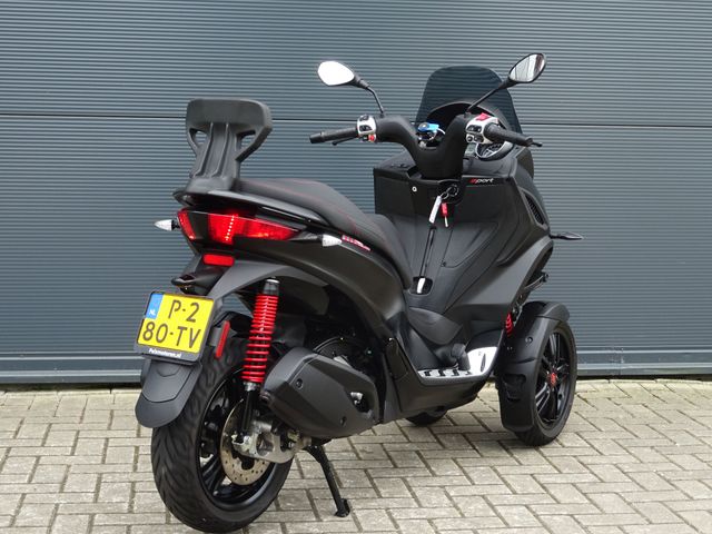 piaggio - mp3-300-hpe-sport