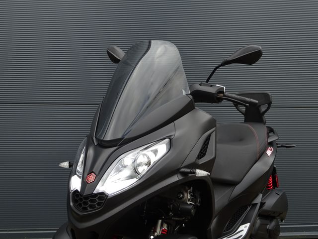 piaggio - mp3-300-hpe-sport