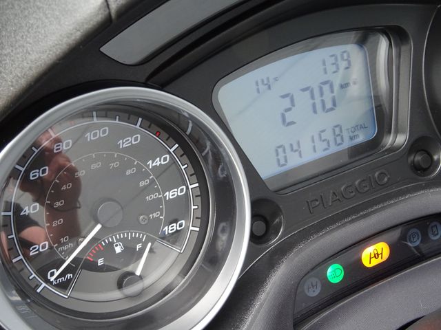 piaggio - mp3-300-hpe-sport