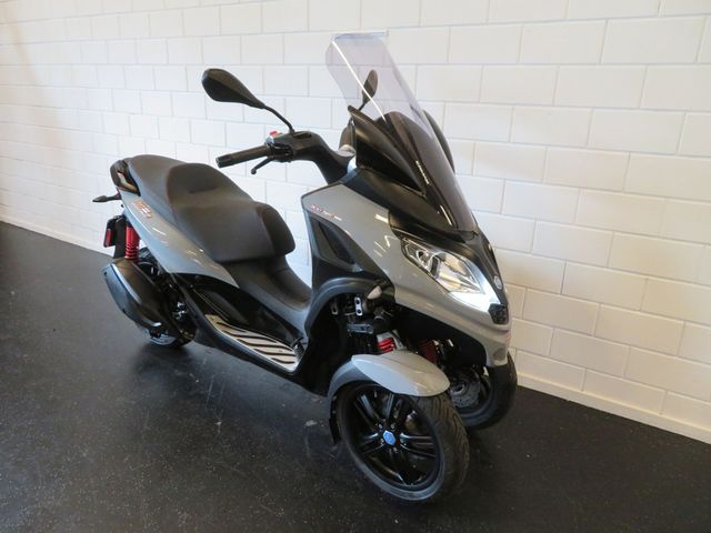 piaggio - mp3-300-hpe-sport