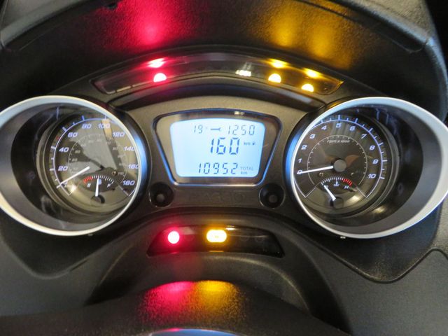 piaggio - mp3-300-hpe-sport