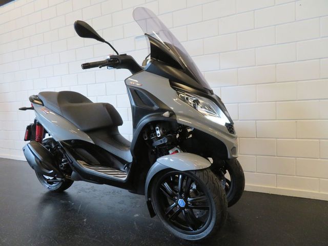 piaggio - mp3-300-hpe-sport