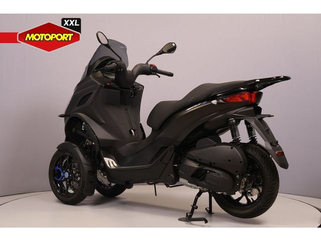 piaggio - mp3-300-lt-sport