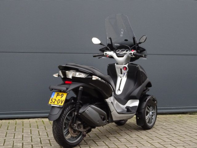 piaggio - mp3-300-lt-yourban