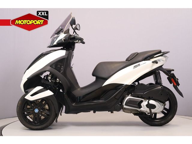 piaggio - mp3-300-yourban